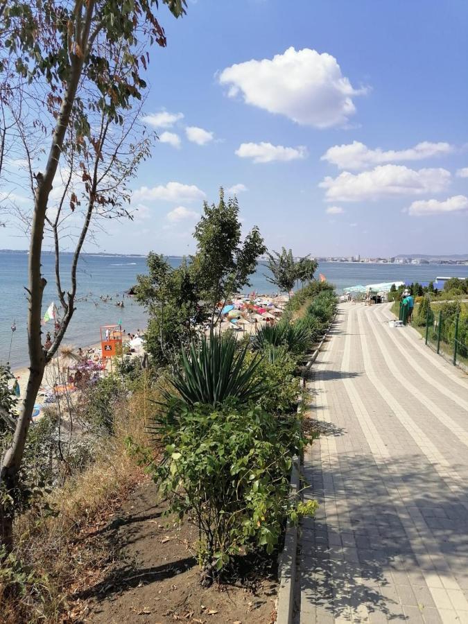 Helios 350M From The Beach Sveti Vlas Exterior foto
